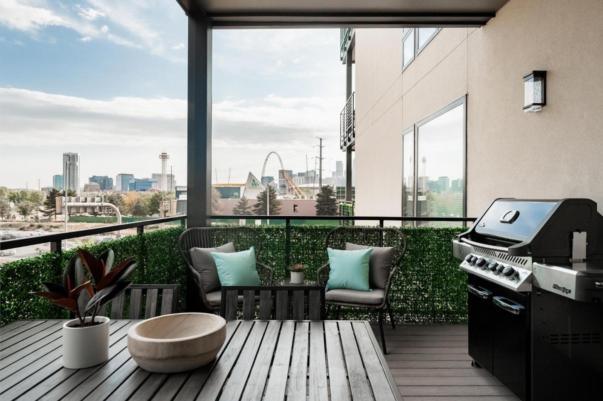 Gameday Oasis - Private Balcony - Jefferson Park - Tesoro Villa DEN Exterior foto